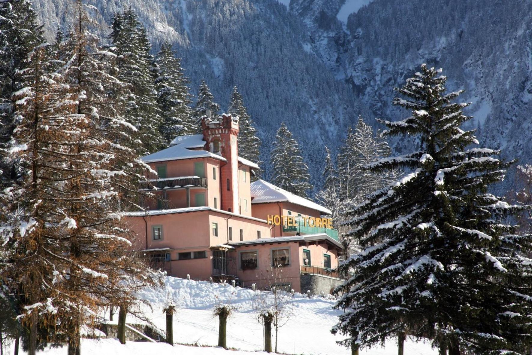 Hotel Torre Сондало Экстерьер фото