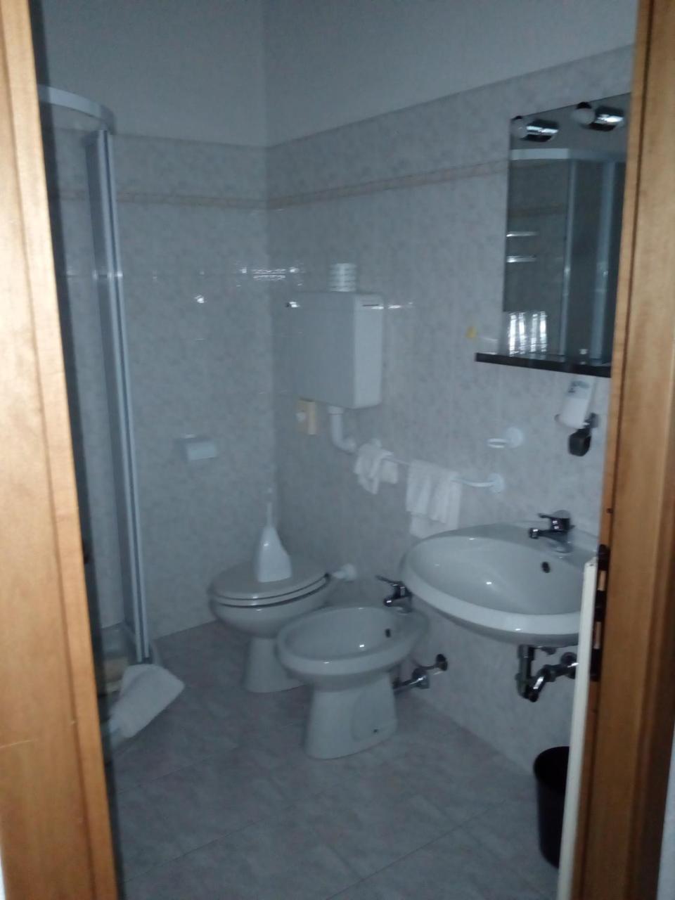 Hotel Torre Сондало Экстерьер фото